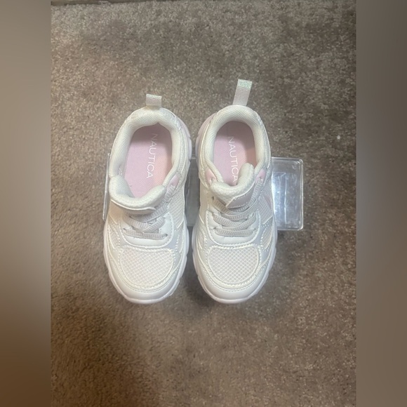 Nautica Kids Cream and Pink Sneakers size 9 - Picture 2 of 10